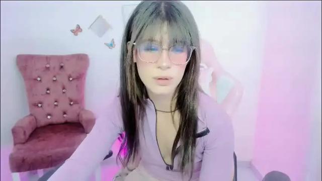 Image 3 of zooeybelair Stream on Chaturbate on 2 months ago