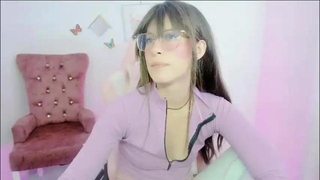Image 8 of zooeybelair Stream on Chaturbate on 2 months ago