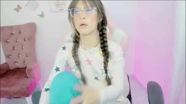 Image 7 of zooeybelair Stream on Chaturbate on 2 months ago