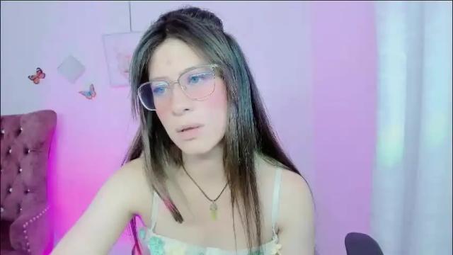 Image 2 of zooeybelair Stream on Chaturbate on 1 month ago