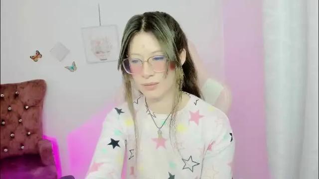 Image 12 of zooeybelair Stream on Chaturbate on 6 days ago
