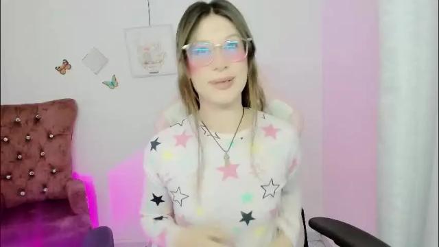 Image 6 of zooeybelair Stream on Chaturbate on 6 days ago