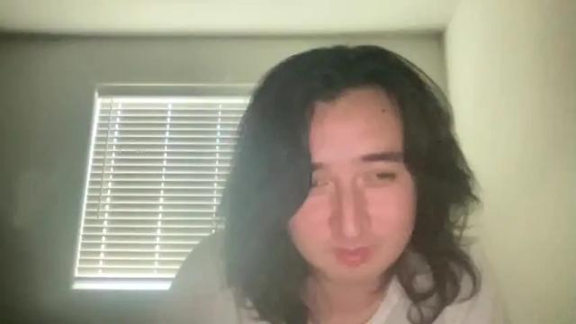 Image 4 of zooooeee Stream on Chaturbate on 24 months ago