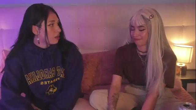 Thumbnail 2, zowi_hottiee's Stream at Chaturbate, 1 month ago