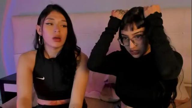 Image 12 of zowi_hottiee Stream on Chaturbate on 1 month ago