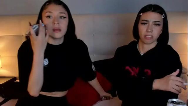 Image 11 of zowi_hottiee Stream on Chaturbate on 1 month ago
