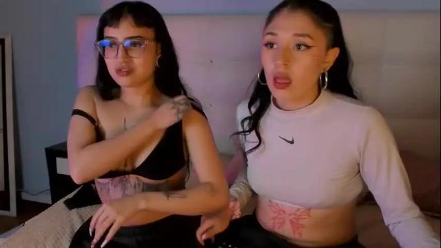 Thumbnail 3, zowi_hottiee's Stream at Chaturbate, 1 month ago