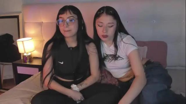Thumbnail 1, zowi_hottiee's Stream at Chaturbate, 23 days ago
