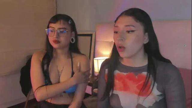 Image 4 of zowi_hottiee Stream on Chaturbate on 23 days ago