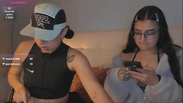 Image 4 of zowi_hottiee Stream on Chaturbate on 3 days ago
