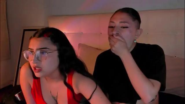 Image 12 of zowi_hottiee Stream on Chaturbate on 1 month ago