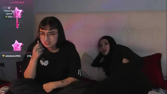 Thumbnail 1, zowi_hottiee's Stream at Chaturbate, 1 month ago