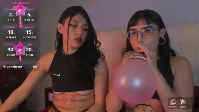 Thumbnail 1, zowi_hottiee's Stream at Chaturbate, 1 month ago