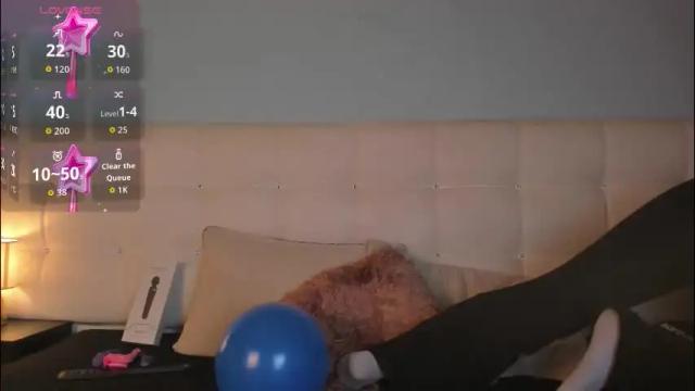 Thumbnail 2, zowi_hottiee's Stream at Chaturbate, 1 month ago