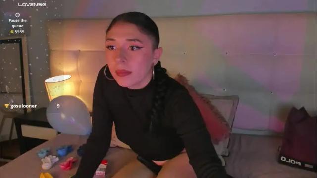 Image 10 of zowi_hottiee Stream on Chaturbate on 24 days ago