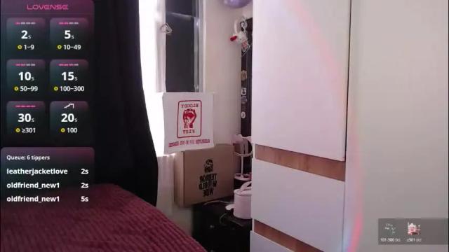 Image 11 of zowi_hottiee Stream on Chaturbate on 10 days ago