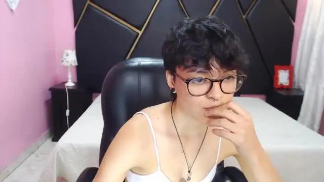 Thumbnail 1, zuki_watson's Stream at Chaturbate, 23 months ago