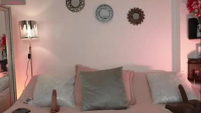 Image 8 of zuly_zahir_01 Stream on Chaturbate on 1 month ago