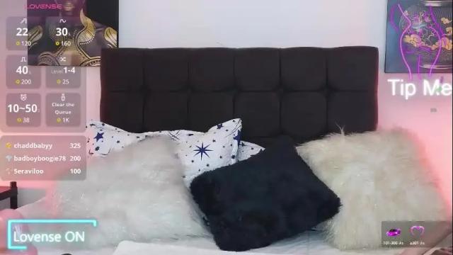 Image 10 of zuly_zahir_01 Stream on Chaturbate on 19 days ago