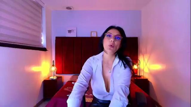 Image 4 of zuzana21 Stream on Chaturbate on 6 days ago