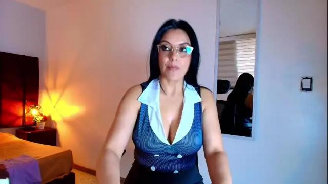 Thumbnail 2, zuzana21's Stream at Chaturbate, 1 month ago