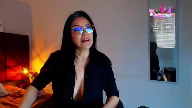 Image 6 of zuzana21 Stream on Chaturbate on 1 month ago