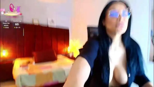 Image 12 of zuzana21 Stream on Chaturbate on 1 month ago