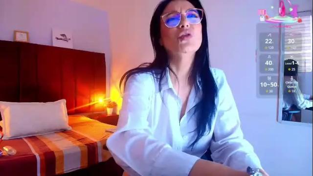 Image 10 of zuzana21 Stream on Chaturbate on 1 month ago