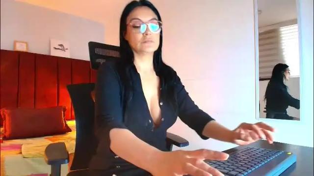Thumbnail 1, zuzana21's Stream at Chaturbate, 1 month ago