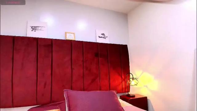 Image 2 of zuzana21 Stream on Chaturbate on 29 days ago