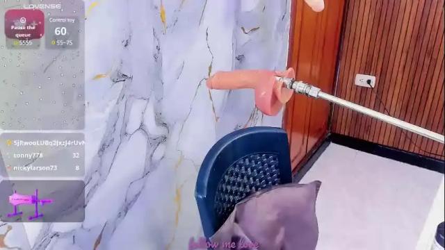 Image 8 of zyle_boobs_ Stream on Chaturbate on 1 month ago