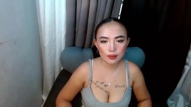 Image 3 of zyra_asia Stream on Chaturbate on 18 months ago