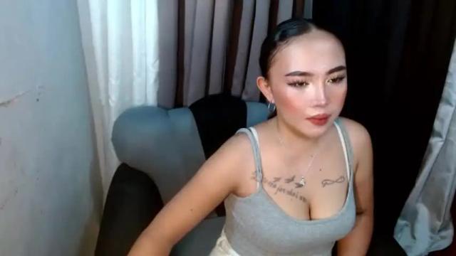 Image 4 of zyra_asia Stream on Chaturbate on 18 months ago