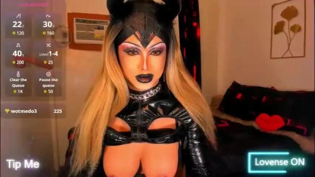 Image 7 of zyradom Stream on Chaturbate on 1 month ago