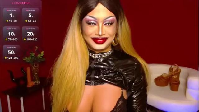 Image 2 of zyradom Stream on Chaturbate on 1 month ago