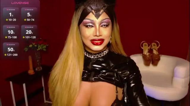 Image 2 of zyradom Stream on Chaturbate on 1 month ago