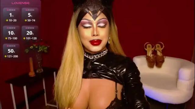 Image 7 of zyradom Stream on Chaturbate on 1 month ago