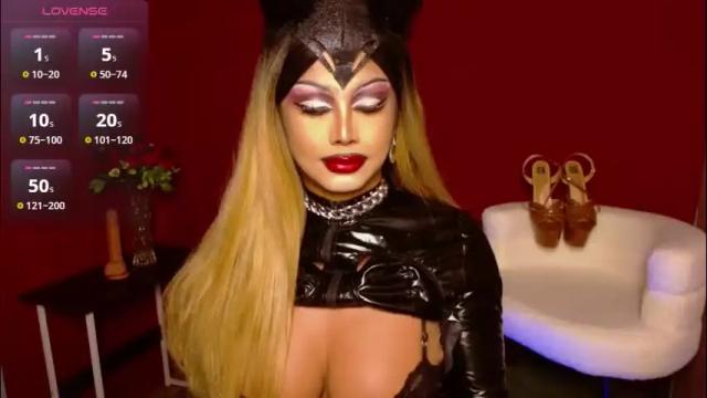 Image 8 of zyradom Stream on Chaturbate on 1 month ago