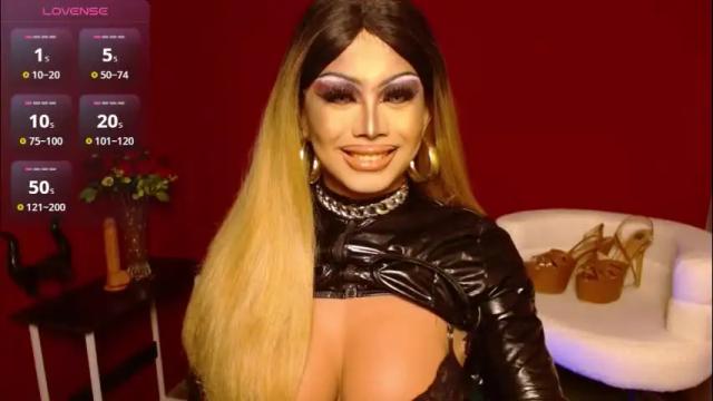 Image 2 of zyradom Stream on Chaturbate on 1 month ago