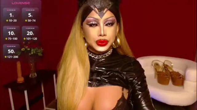 Image 2 of zyradom Stream on Chaturbate on 1 month ago