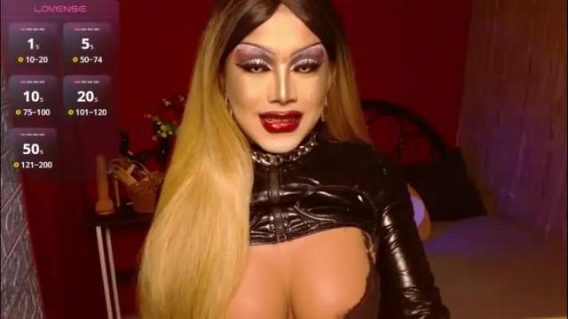 Image 2 of zyradom Stream on Chaturbate on 1 month ago