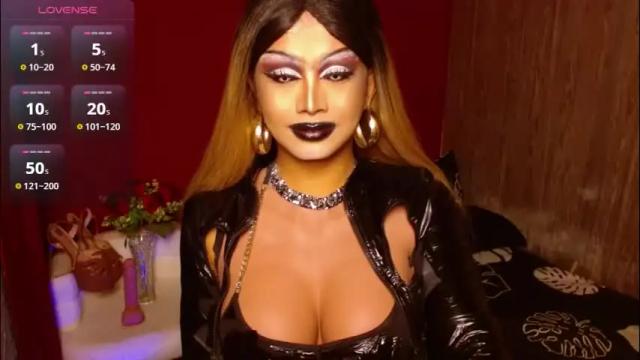 Image 10 of zyradom Stream on Chaturbate on 4 days ago