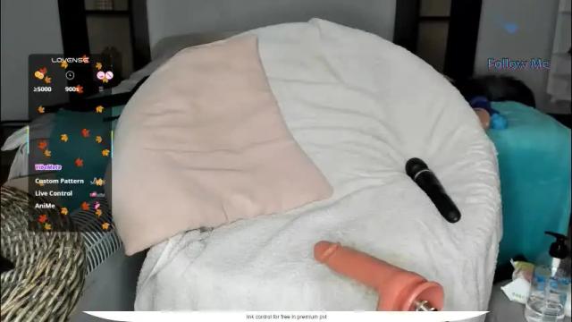 Image 10 of zzzbutterflyxxx Stream on Chaturbate on 24 days ago