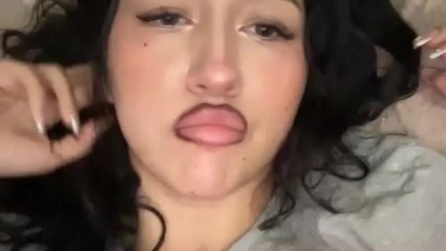 Image 4 of zzzdoll Stream on Chaturbate on 21 days ago