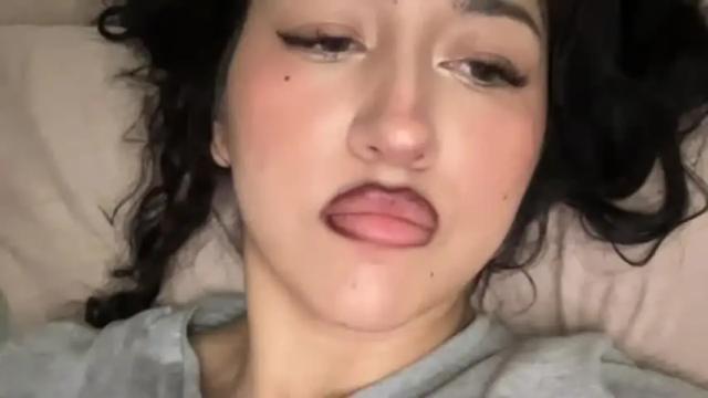 Thumbnail 3, zzzdoll's Stream at Chaturbate, 19 days ago