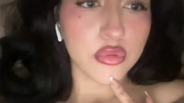 Image 3 of zzzdoll Stream on Chaturbate on 19 days ago